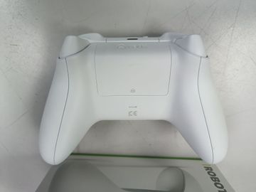 Б/в Геймпад Microsoft xbox series x s wireless controller 01-200825354