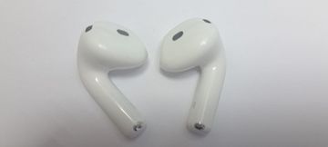 Б/в Навушники Apple airpods 4 01-200807841