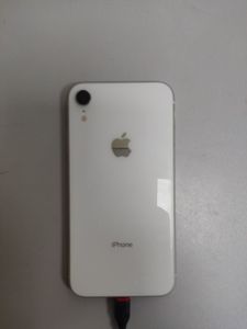 Б/в Мобільний телефон Apple iphone xr 64gb 01-200836435