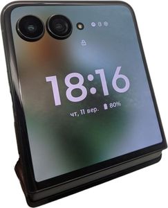 Б/в Мобільний телефон Motorola razr 60 ultra 16/512gb 01-200783950
