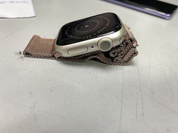 Б/в Смарт-годинник Apple watch series 9 gps 41mm aluminum case 01-200858600