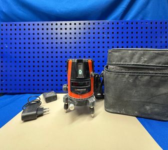 Б/у Лазерный нивелир Tekhmann tsl-2/10 gc 01-200862651