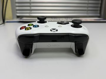 Б/в Ігровий джойстик Microsoft xbox wireless controller 1708 01-200876757