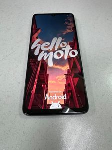 Б/в Мобільний телефон Motorola moto g06 4g 4/256gb 01-200897922