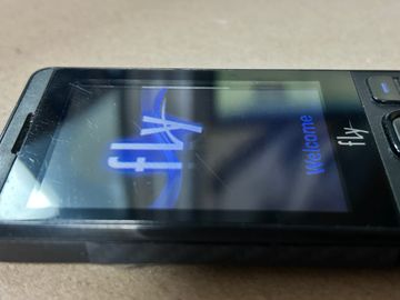 Б/у Мобільний телефон Fly ff281 01-200903669