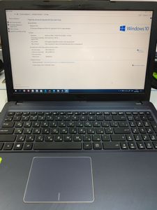 Б/в Ноутбук Asus 15/core i3 7020u ddr3/8gb ddr3/ssd 400 gb/geforce mx110 2gb 01-200907566