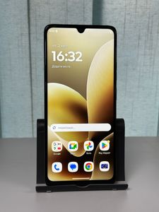 Б/в Мобільний телефон Motorola moto g06 power 4/256gb 01-200910108