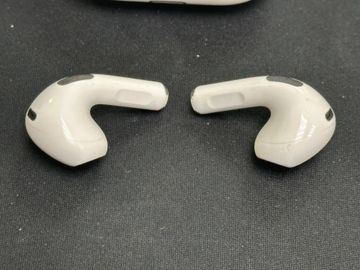 Б/в Навушники Apple airpods 3rd generation 01-200911778
