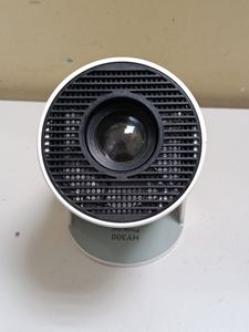 Б/в Проектор Led Projector hy300 01-200913690
