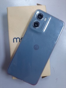 Б/в Мобільний телефон Motorola moto e15 2/64gb 01-200935983