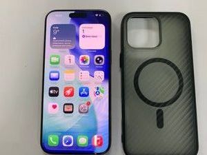 Б/в Мобільний телефон Apple iphone 16 pro max 512gb 01-200936870