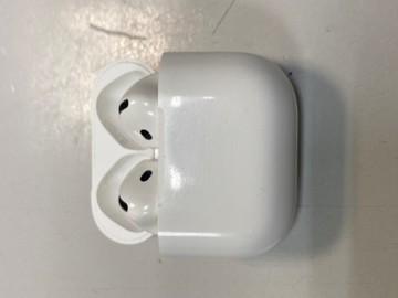 Б/в Навушники Apple airpods 4 with active noise cancellation 01-200937904