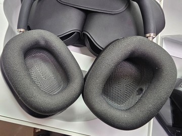 Б/у Навушники Apple airpods max 01-200938950