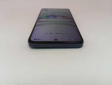 Б/в Мобільний телефон Realme 14x 5g 6/128gb 01-200900866