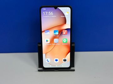 Б/в Мобільний телефон Xiaomi redmi 13c 8/256gb 01-200979808