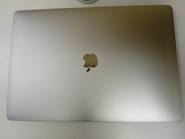 Б/в Ноутбук Apple macbook pro a1707 15" core i7 3,1ghz/ram16gb/ssd512gb/amd radeon pro560x 4gb 01-200986811