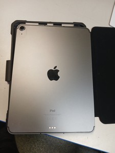 Б/в Планшет Apple ipad air 2020 wi-fi + cellular 64gb 01-201008851