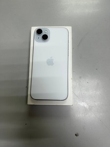 Б/в Мобільний телефон Apple iphone 15 plus 256gb 01-201020680