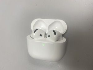 Б/в Навушники Apple airpods 4 01-201035559