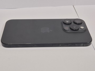 Б/в Мобільний телефон Apple iphone 15 pro 256gb 01-201050310