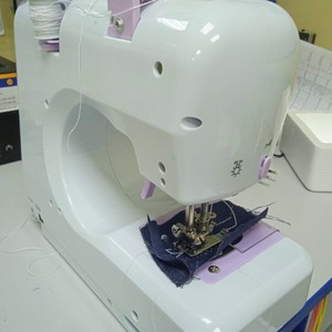 Б/в Міні швейна машинка Mini fhsm-505 01-201064562