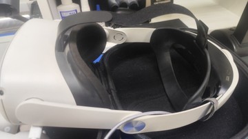 Б/в Окуляри віртуальної реальності Oculus quest 2 256 gb 01-201072964
