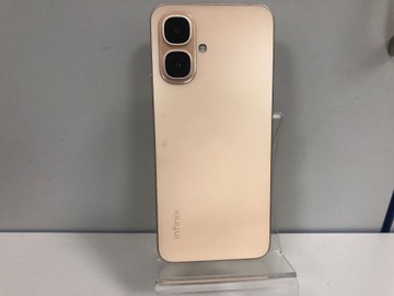 Б/у Мобільний телефон Infinix smart 10 4/128gb 01-201095635