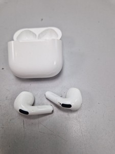 Б/в Навушники Apple airpods 4 01-201115084