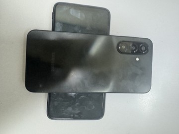 Б/в Мобільний телефон Samsung galaxy a17 4g 8/256gb 01-201123310