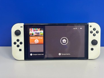 Б/в Ігрова приставка Nintendo switch oled 01-201056081