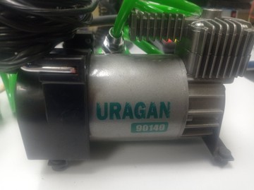Б/в Автомобільний компресор Uragan 90140 01-201129042