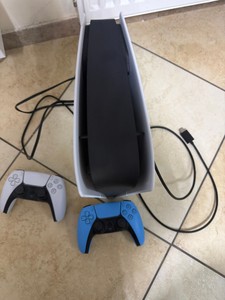 Б/в Ігрова приставка Sony playstation 5 slim 1tb / 2 джойстика 01-201154747
