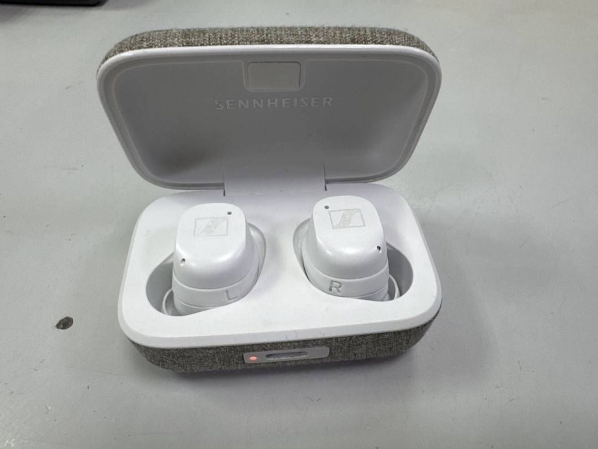 momentum true wireless 3