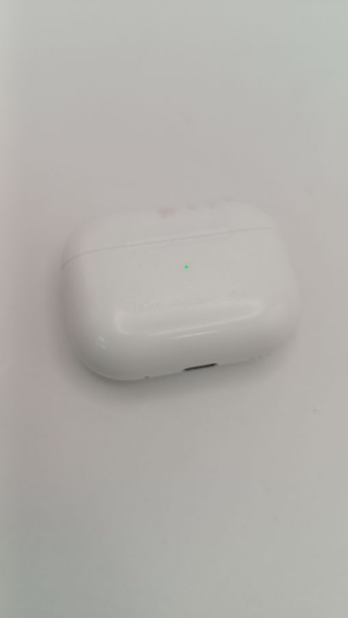airpods pro 2nd generation with magsafe charging case usb-c