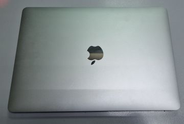 01-200593660: Apple a2338 macbook pro 13,3" m1 8-gpu/ ram8gb/ ssd256gb/ retina, truetone, touch bar