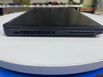 01-200756331: Dell 15/core i7 6820hq ddr3/8gb ddr3/hdd *відсутній/ssd 128 gb/*інтегрована