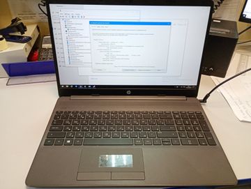 01-200762396: Hp 15/ryzen 7 5700u ddr4/8gb ddr4/ssd 256 gb/*інтегрована