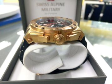 01-200630626: Swiss Alpine Military 7032.9 dt