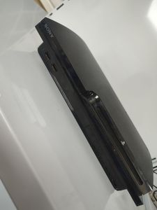 01-200787586: Sony playstation 3 slim 160gb