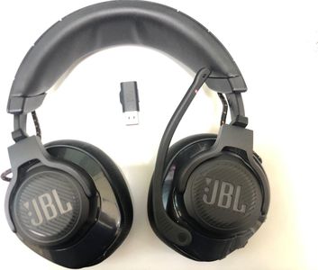 01-200790876: Jbl quantum 610