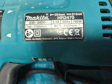01-200790445: Makita hr2470