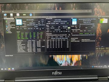 01-200794247: Fujitsu 12/core i5 8265u ddr4/8gb ddr4/hdd *відсутній/ssd 256 gb/*інтегрована