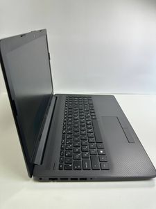 Б/в Ноутбук Hp 15/ryzen 5 3500u ddr4/8gb ddr4/hdd *відсутній/ssd 256 gb/*інтегрована 01-200803027