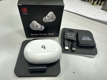 Б/в Навушники Beats By Dr. Dre studio buds 01-200811433