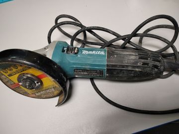 Б/в Кутова шліфмашина Makita ga5030r 01-200817208