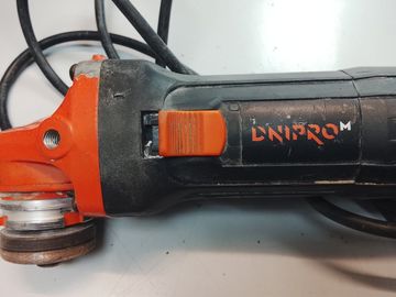 Б/у Угловая шлифмашина Dnipro-M gs-98 01-200815637