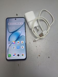 Б/в Мобільний телефон Tecno spark go 1 kl4 3/64gb 01-200819452