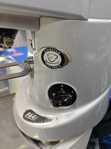 Б/у Кофемолка Fiorenzato f64e 01-200832892