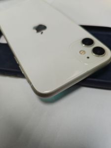 Б/у Мобильный телефон Apple iphone 11 128gb 01-200831538