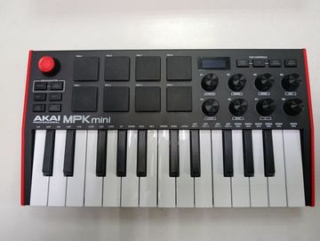 Б/в Midi-контролер Akai mpk mini mk3 01-200844698